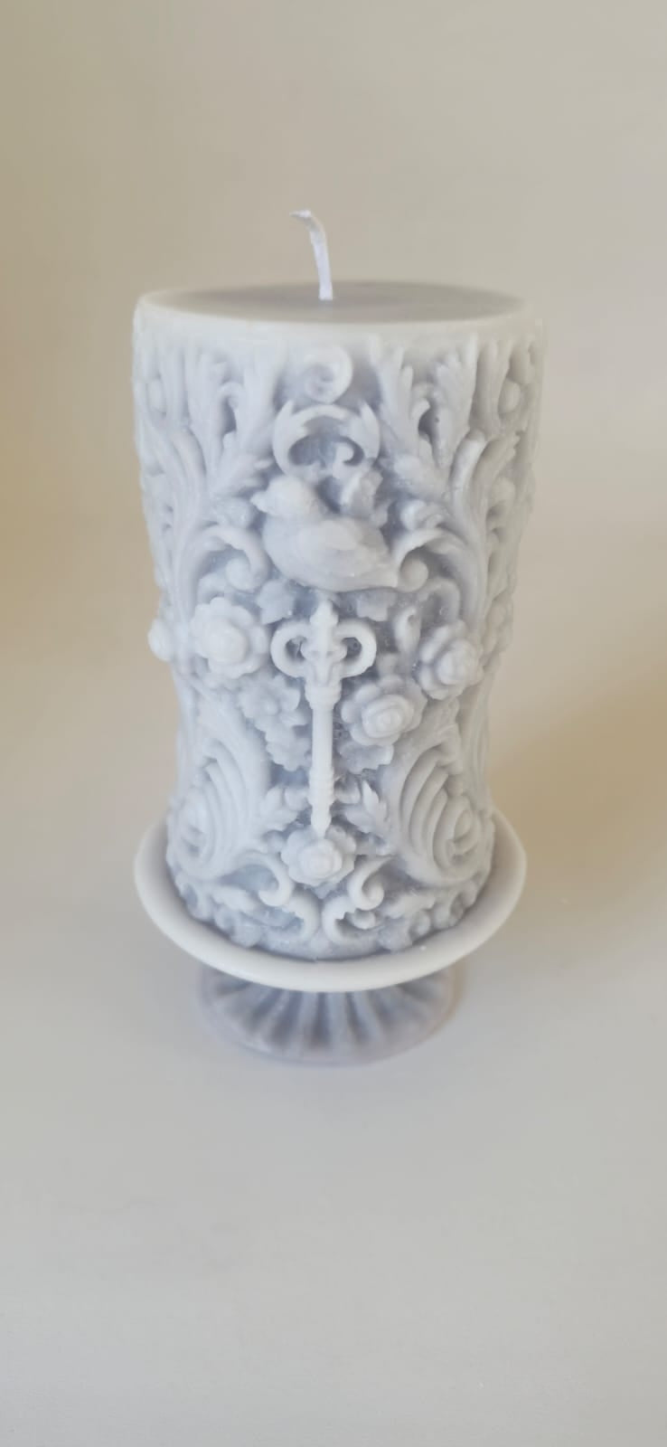 Candle 4 - Grey 17cm