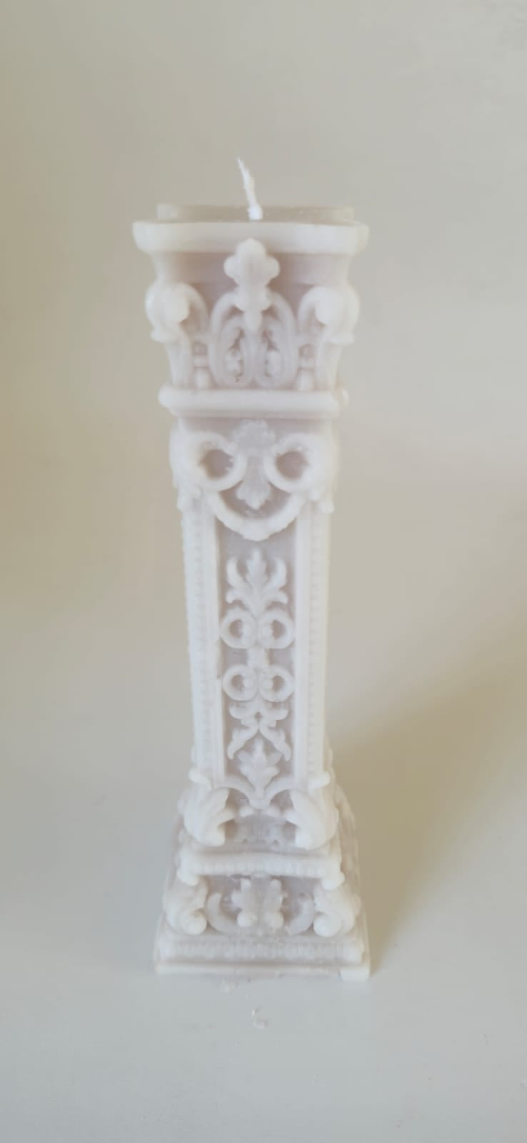 Candle 6 - Peach 20cm