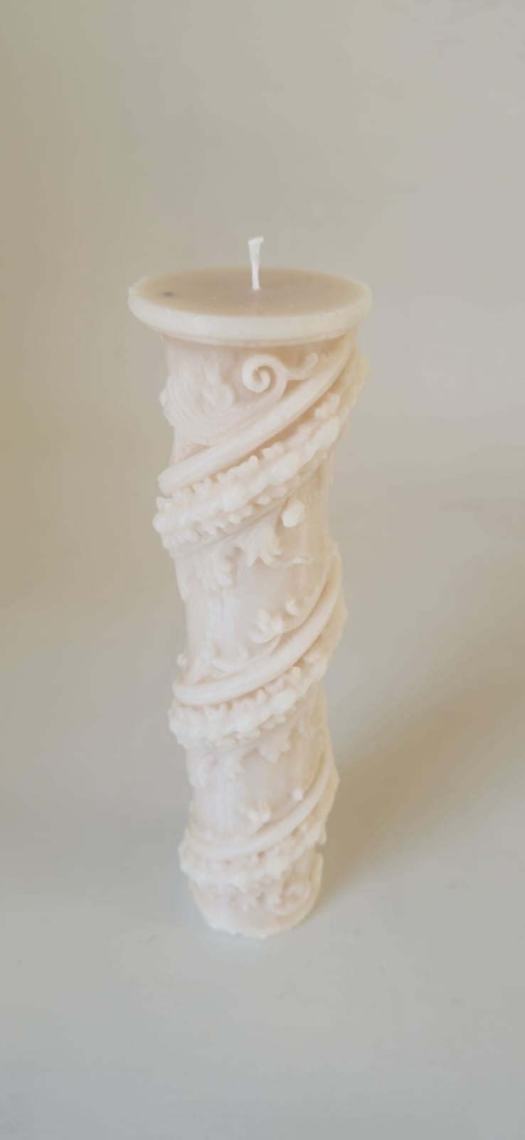 Candle 7 - Peach 21cm
