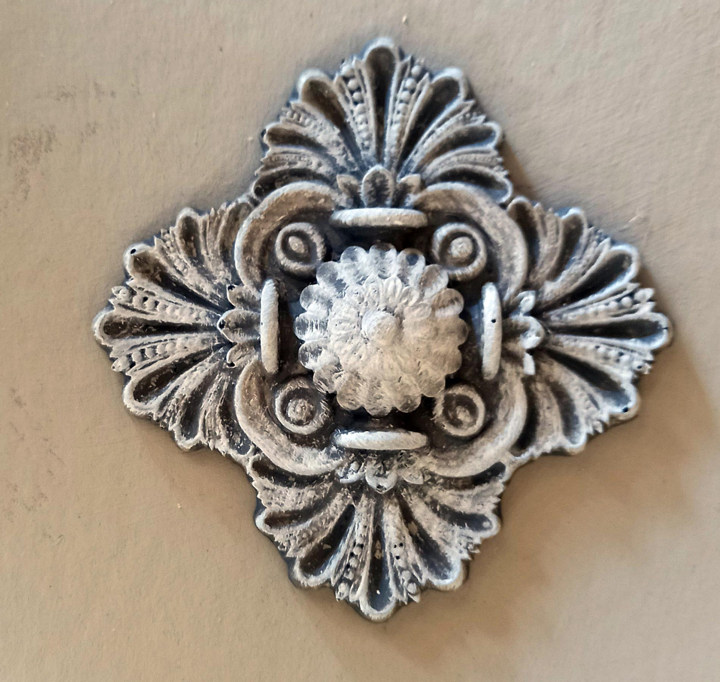 Single Silicone Mould - (S_10) 11cm x 10cm x 2cm